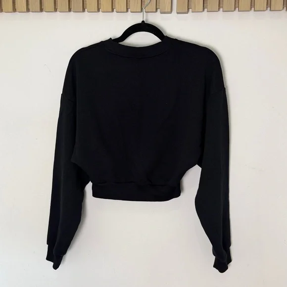 ALO Yoga Black Cropped Crew Sweatshirt size small - Picture 7 of 8